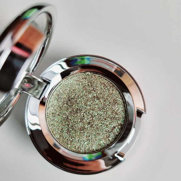 MAC Shiny Pretty Shadow Eyeshadow Make A Wish - Picture 2 of 5